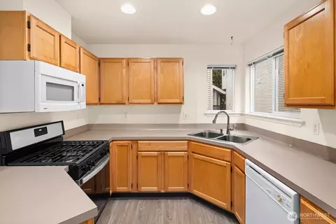 Kitchen - 1150 N 90th, Seattle, WA 98103 photo 3 of 3