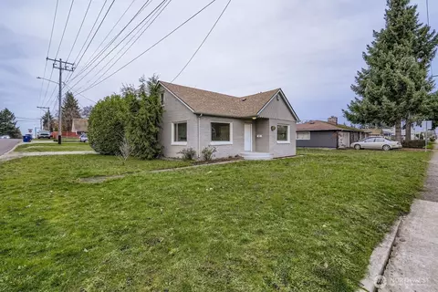 7520 Park Ave S, Tacoma, WA 98408