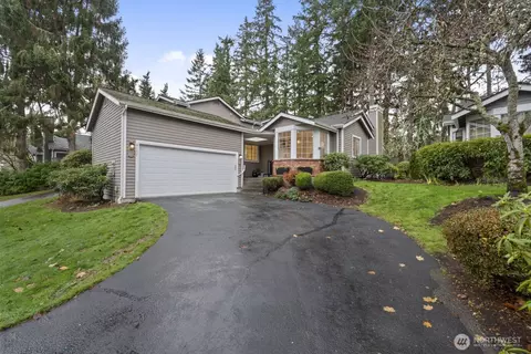 4131 243rd Ln SE #18, Issaquah, WA 98029