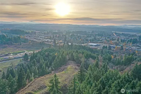 1351 W Roanoke St, Centralia, WA 98531