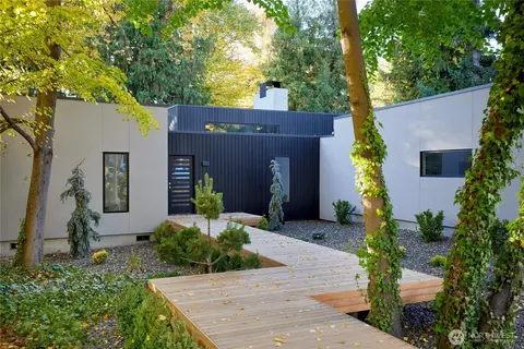 910 Fern Ave, Walla Walla, WA 99362