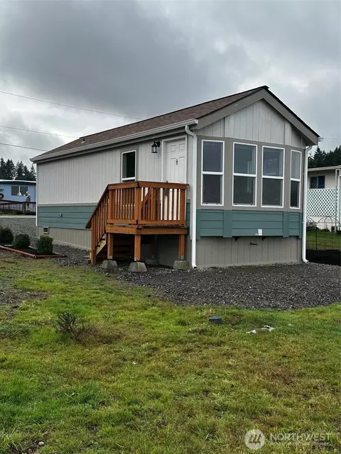 1323 S Mcdonald St, Port Angeles, WA 98363