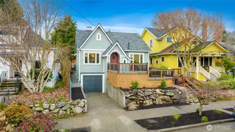 516 N 83rd St, Seattle, WA 98103