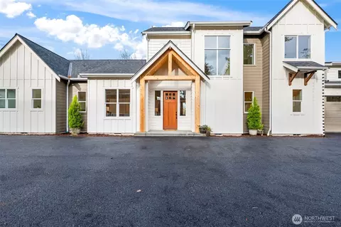 2811 Mchugh Ave, Enumclaw, WA 98022