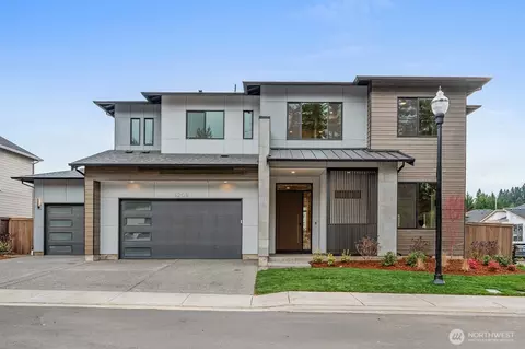 1204 NW 150th St, Vancouver, WA 98685
