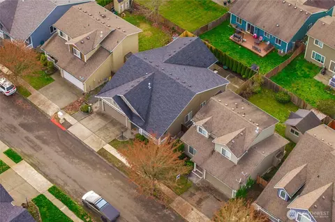 View/Area - 18714 17th Ave E, Spanaway, WA 98387 photo 1 of 5