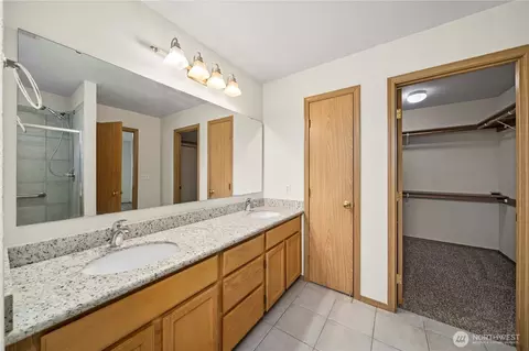 Bath - 18714 17th Ave E, Spanaway, WA 98387 photo 4 of 4