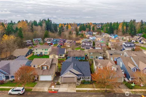 View/Area - 18714 17th Ave E, Spanaway, WA 98387 photo 2 of 5