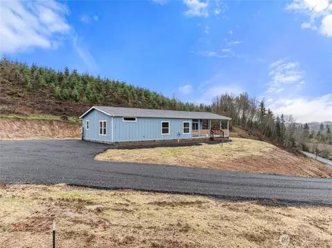 1655 Ferrier Rd, Winlock, WA 98596 photo 2