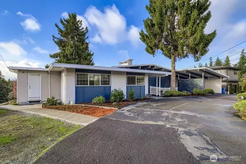 17926 73rd Ave W, Edmonds, WA 98026