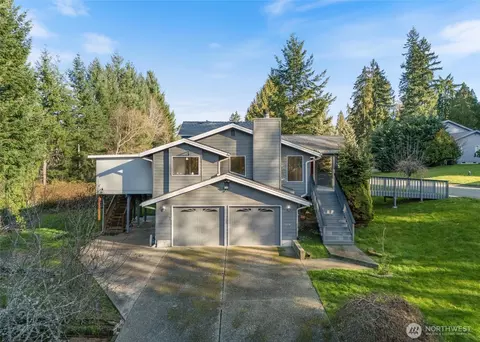 9574 Radcliff Ave NE, Bremerton, WA 98311