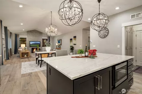 Kitchen - 1278 Haystack Ave SE, North Bend, WA 98045 photo 4 of 4