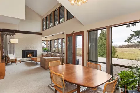 Dining - 70 Twin View Dr, Sequim, WA 98382 photo 2 of 2