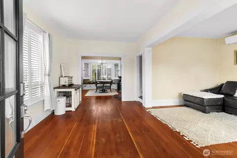 2201 Rockefeller Ave, Everett, WA 98201 photo 4