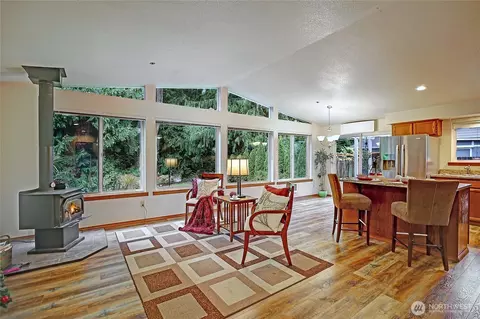 2931 SE Camano Dr, Camano Island, WA 98282
