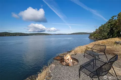 View/Area - 8256 Orcas Rd, Eastsound, WA 98245 photo 1 of 2