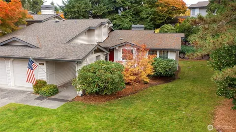 6522 113th Pl SE, Bellevue, WA 98006