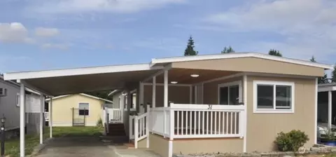 18501 52nd Ave W #31, Lynnwood, WA 98037