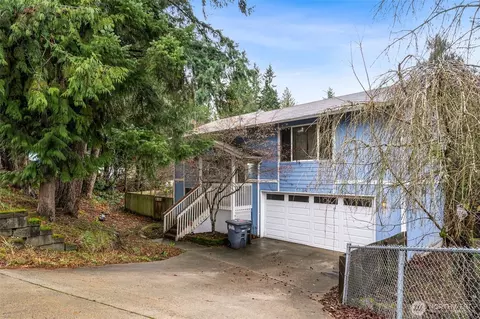 20203 Larita Dr E, Bonney Lake, WA 98391