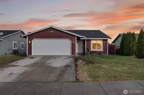 1315 E Gemstone, Othello, WA 99344
