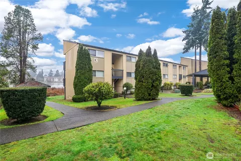 31003 14th Ave S #C4, Federal Way, WA 98003