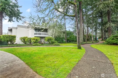 7501 Ruby Dr SW #H202, Lakewood, WA 98498