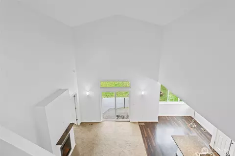 Entry Way - 254 Parkside Loop, Chehalis, WA 98532 photo 2 of 4