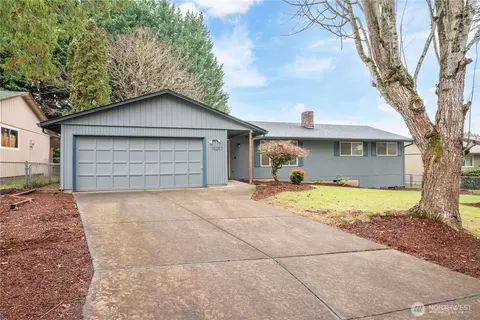 10207 NE 43rd Ave, Vancouver, WA 98686