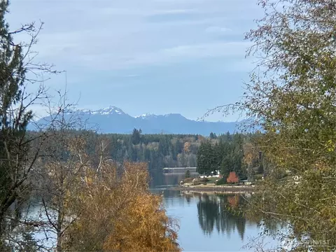 110 SE Alder Rd, Shelton, WA 98584
