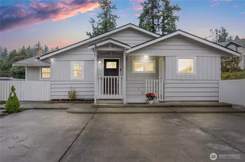 11025 Karshner Rd E, Edgewood, WA 98372