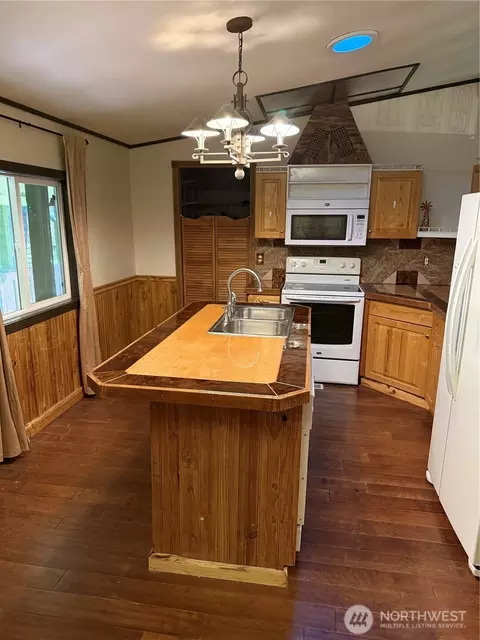 313 Minkler Rd, Winlock, WA 98596 photo 4