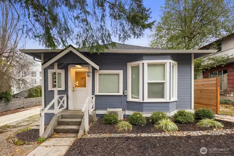 5240 39th Ave S, Seattle, WA 98118