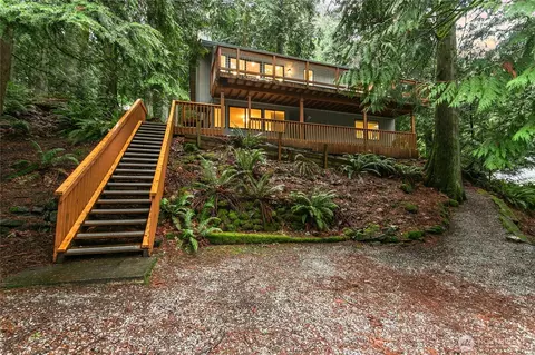 24 Jasper Ridge Ln, Bellingham, WA 98229