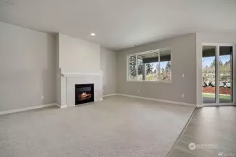 Living - 16640 8th Avenue Ct E #6, Spanaway, WA 98387 photo 1 of 4