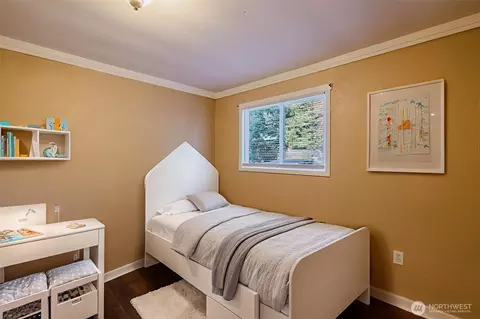 1104 E 31st St, Bremerton, WA 98310 photo 17