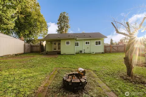 1104 E 31st St, Bremerton, WA 98310 photo 24