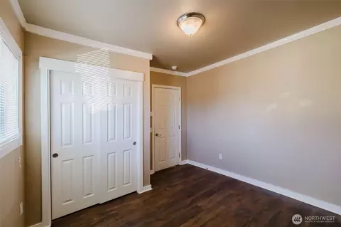 1104 E 31st St, Bremerton, WA 98310 photo 22