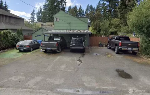 18041 1st Ave NE, Shoreline, WA 98155
