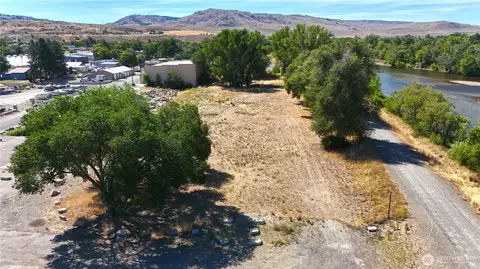 0 Asotin St, Omak, WA 98841