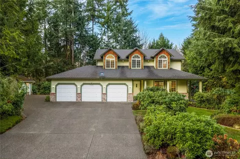 1000 NE Mount Ellinor Ct, Poulsbo, WA 98370