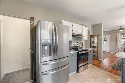 755 Willapa Second St, Raymond, WA 98577 photo 10