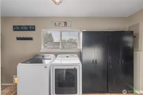 755 Willapa Second St, Raymond, WA 98577 photo 16