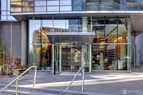10700 NE 4th St #2712, Bellevue, WA 98004