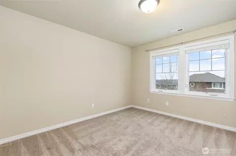 Bedroom - 20326 126th Ave NE, Bothell, WA 98011 photo 5 of 6