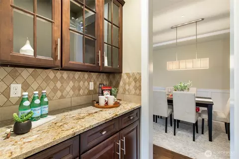 Dining - 20326 126th Ave NE, Bothell, WA 98011 photo 1 of 3
