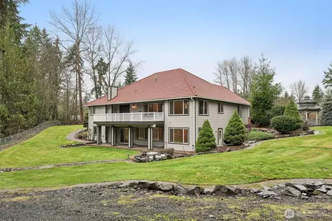36121 79th Ave S, Roy, WA 98580