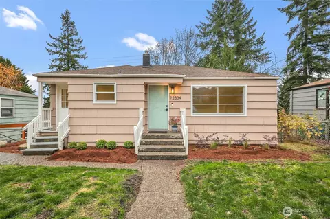 12534 N Park Ave N, Seattle, WA 98133