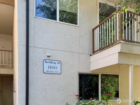 14140 74th Pl NE #14-D, Kirkland, WA 98034