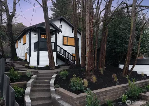 3448 14th Ave W, Seattle, WA 98119