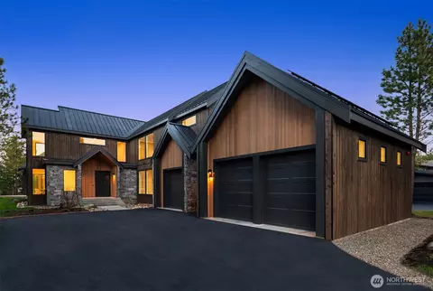 831 Gold Leaf Ln, Cle Elum, WA 98922